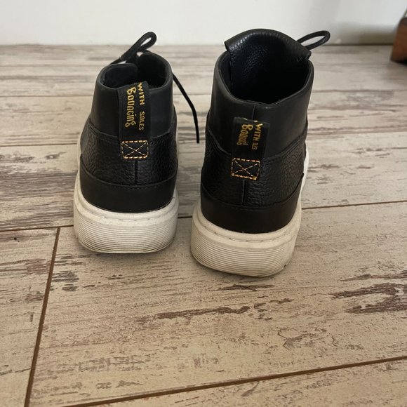 Dr. Martens 5 hole dress shoe - Picture 3 of 3